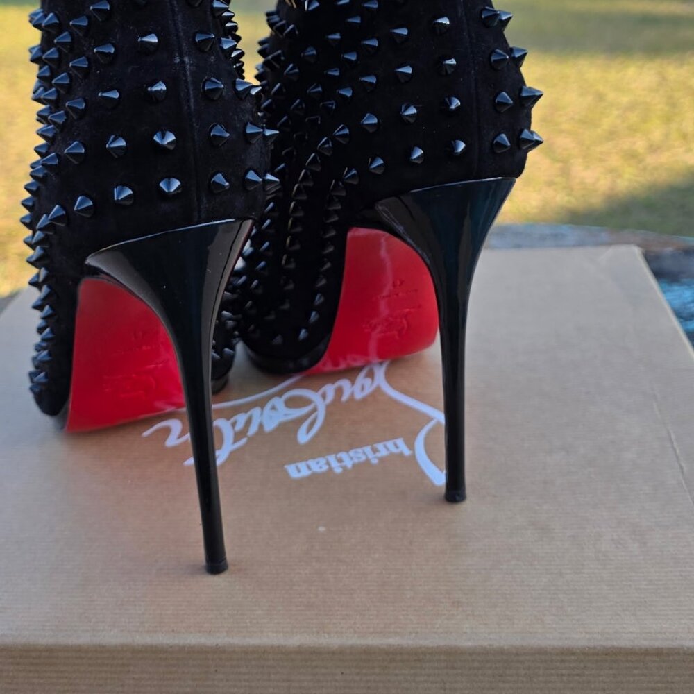Christian Louboutin, Black, 41 (10)